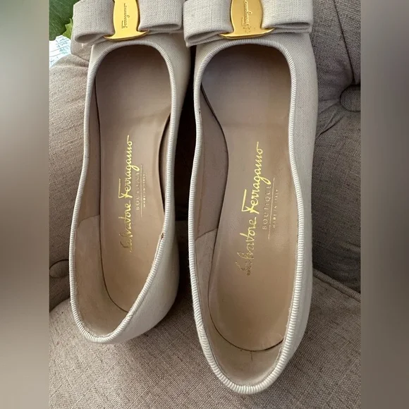 Vintage 90s Salvatore Ferragamo cream linen bow toe kitten heels women’s 7 1/2 - Picture 13 of 14